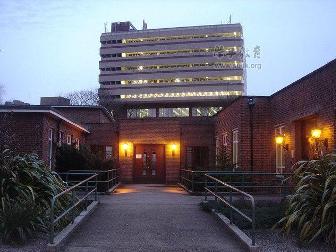 赫尔大学