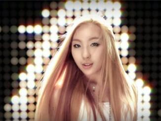 47kg脚尺寸:23cm血型:ab型家乡:韩国队内职务:副唱,副rapper(英汉混合