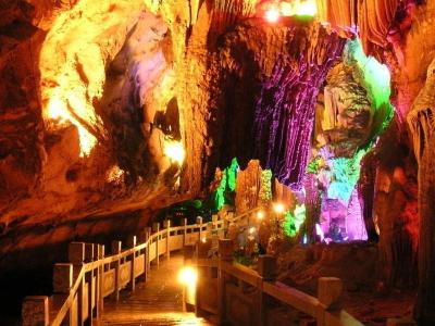 吉林省磐石市官马溶洞