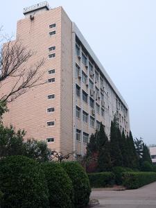河北经贸大学