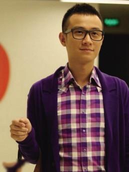 王小贱人物照