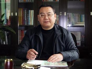 何雄林