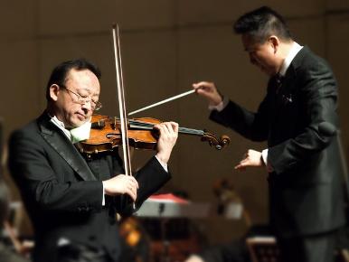《欢乐颂》演奏