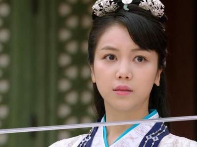 《剑与花》图片