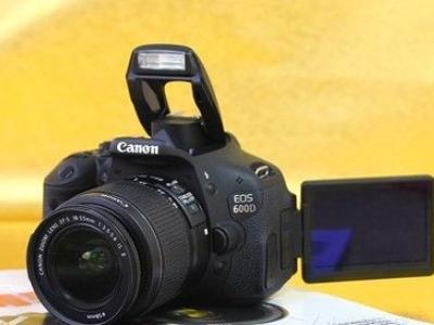 佳能EOS600D相机外观