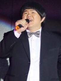 林育群演出照