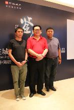 和老师合影