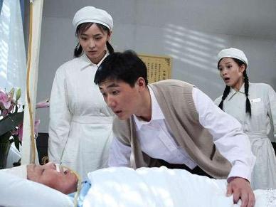 《江城令》剧照
