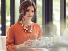 Bella个人写真