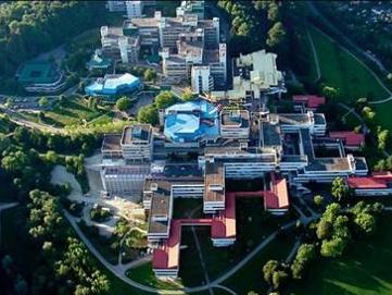 康斯坦茨大学