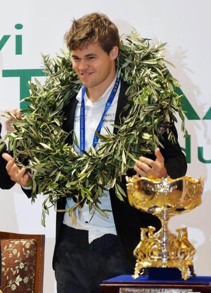 芒努斯·卡尔森(挪威国际象棋棋手)_搜狗百科