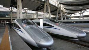 CRH380型动车组时速达380千米