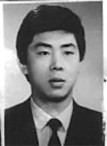 宗立勇18年前被通缉时照片