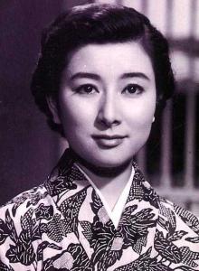 山本富士子