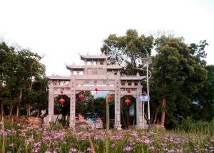 小隐牌楼
