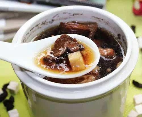 麦冬茯苓炖瘦肉