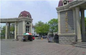 太原科技大学西门
