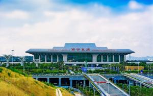 南宁东站全景
