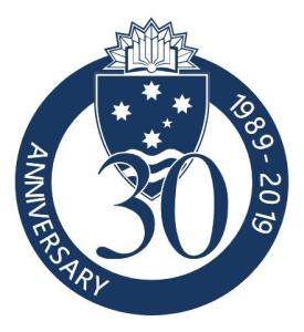 邦德大学30周年