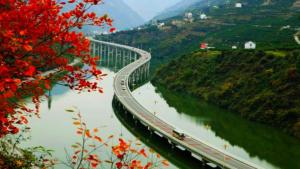 兴山水上公路