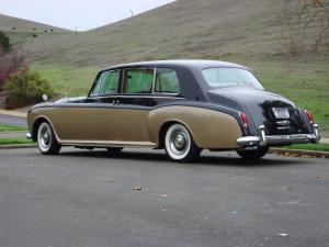 Phantom V