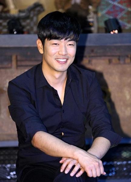 李钟赫(韩国男演员)_搜狗百科