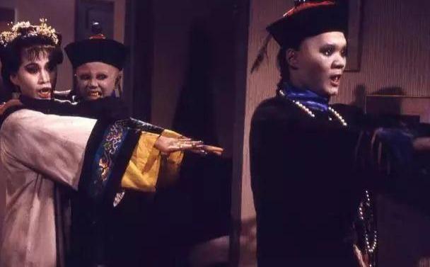 当僵尸变成了家庭成员，生活会变得多么滑稽？