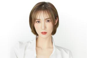 闫佳颖