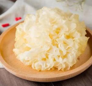 银耳莲子羹的银耳