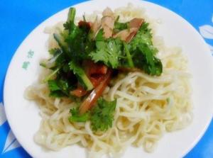 鸡丝凉面