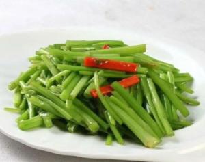 素炒芹菜怎么弄好吃 300