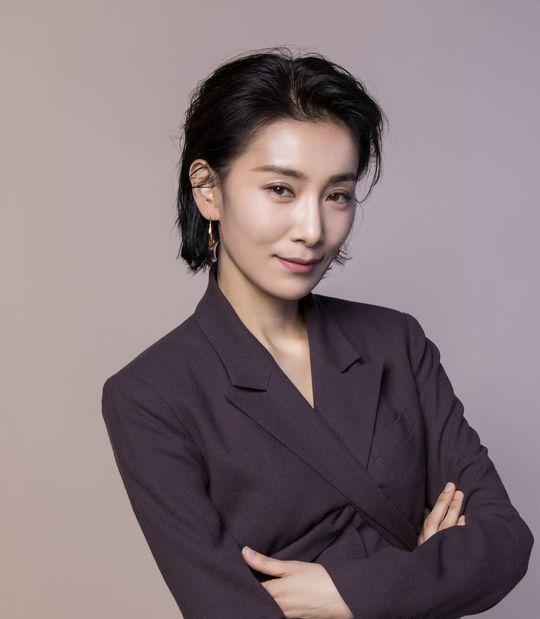 韩国艺人洪真秀 0