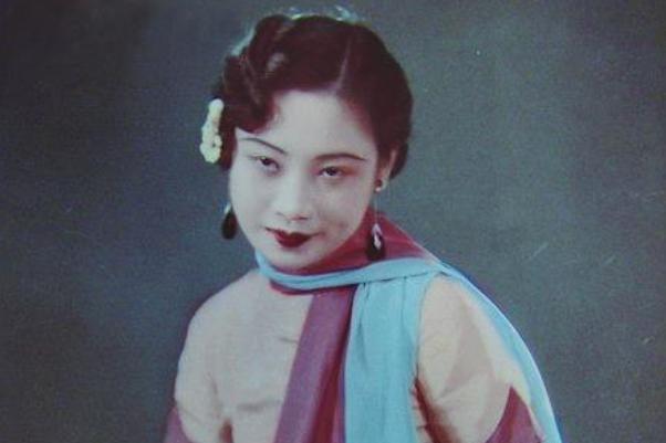胡蝶