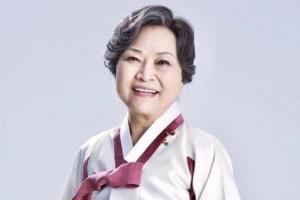 金容立
