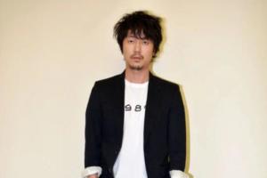 新井浩文
