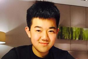 李泽维