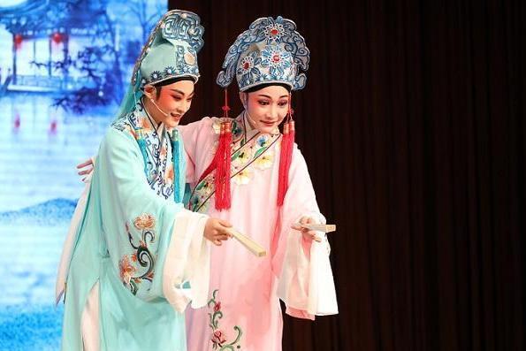 十八相送(越剧传统剧目)