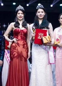 杨诗尹