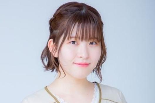 石见舞菜香