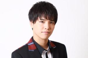 石谷春贵