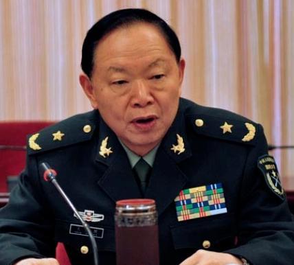 王西欣，