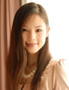 小西真奈美
