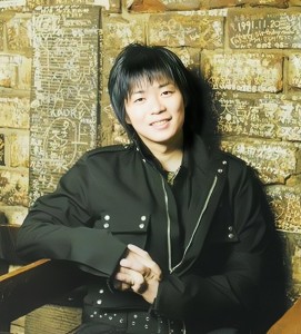 游佐浩二