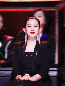 张丹露