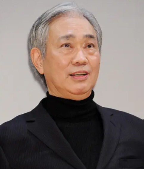 大友龙三郎