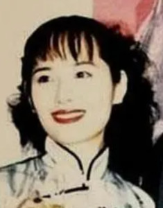 江嘉年