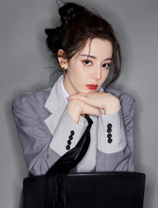 迪丽热巴&middot;迪力木拉提