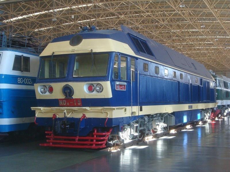ND4型内燃机车 _ 百科