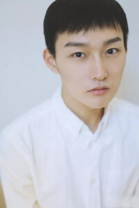 李卓扬