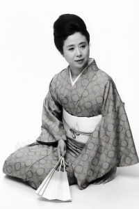 乙羽信子